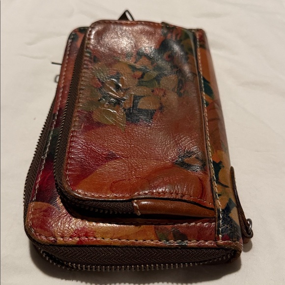 Patricia Nash Floral Multi Pock Zip Wallet EUC - Picture 5 of 16
